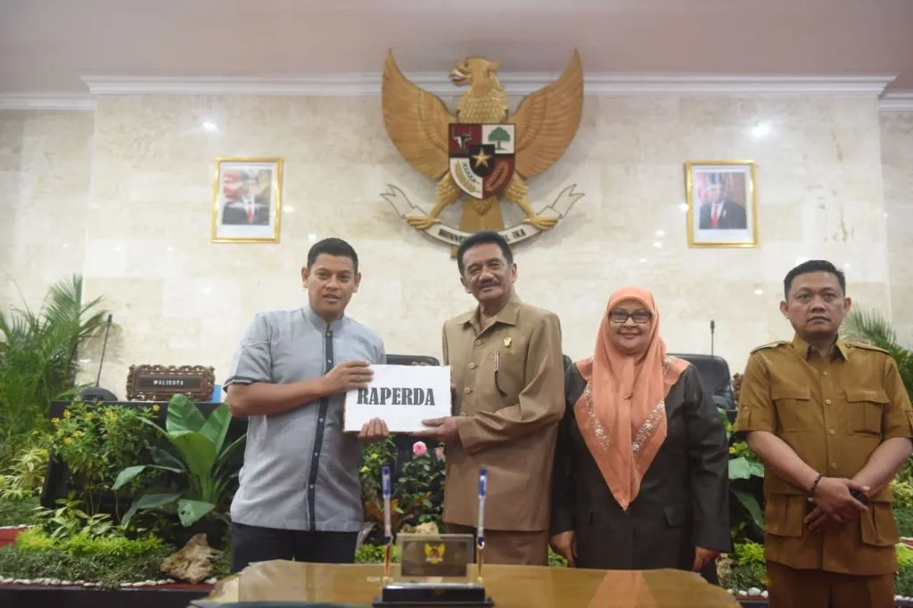 Pesetujuan Raperda Tentang Perubahan APBD Tahun Anggaran 2023 Menjadi Perda