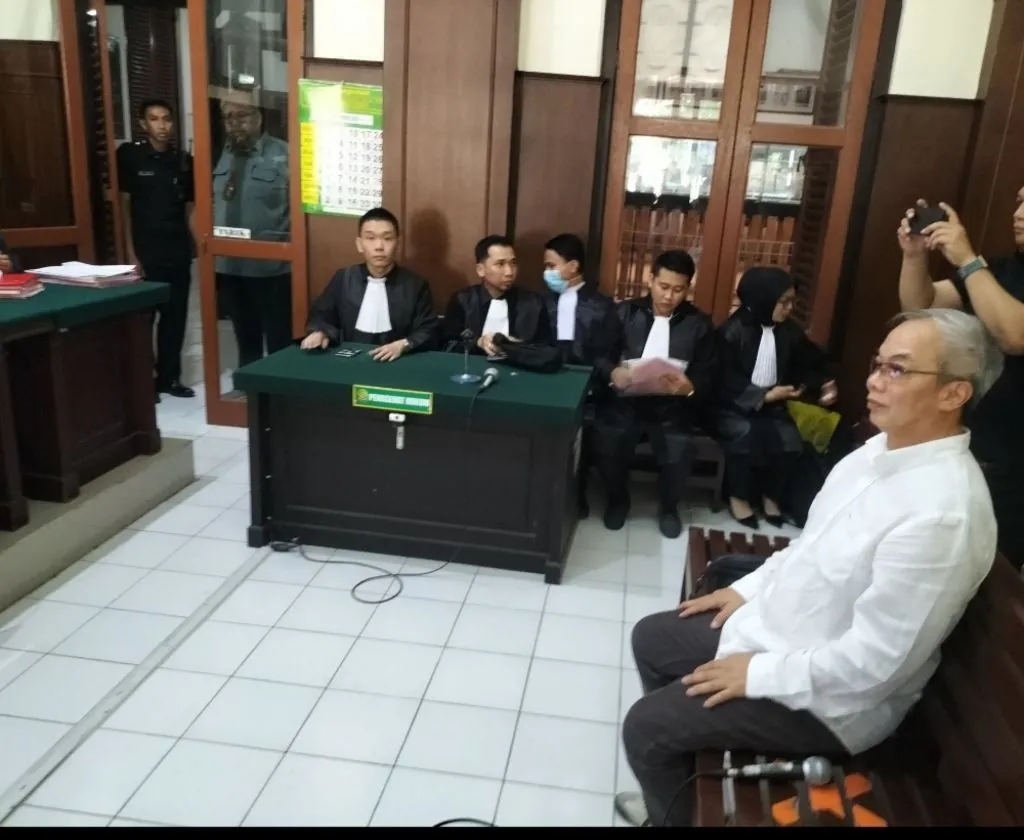 Cemarkan Nama Baik Tjandra Sridjaja, Usman Wibisono Diadili