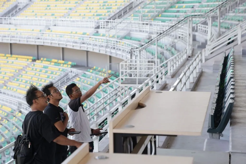 Menjelang Piala Dunia U 17, Kementerian PUPR dan PSSI Check Persiapan GBT Surabaya