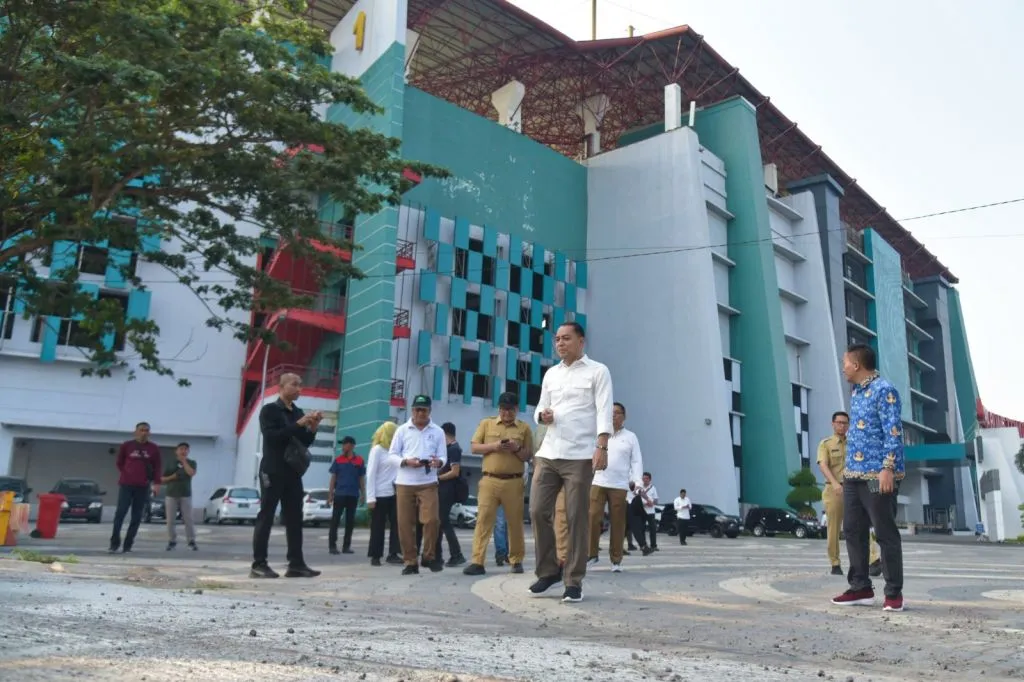 Sidak Stadion GBT Jelang Piala Dunia U-17, Wali Kota Eri : Sudah Siap 100 persen