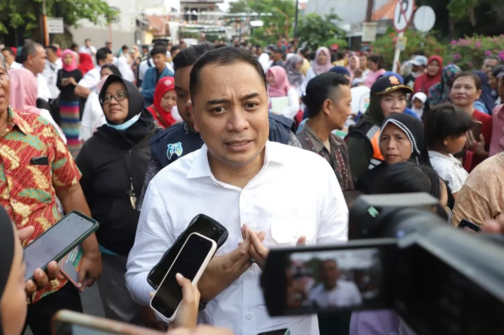 Pengurus RT/RW, LPMK dan Tenaga Kontrak Pemkot Surabaya Mundur Bila Daftar Caleg