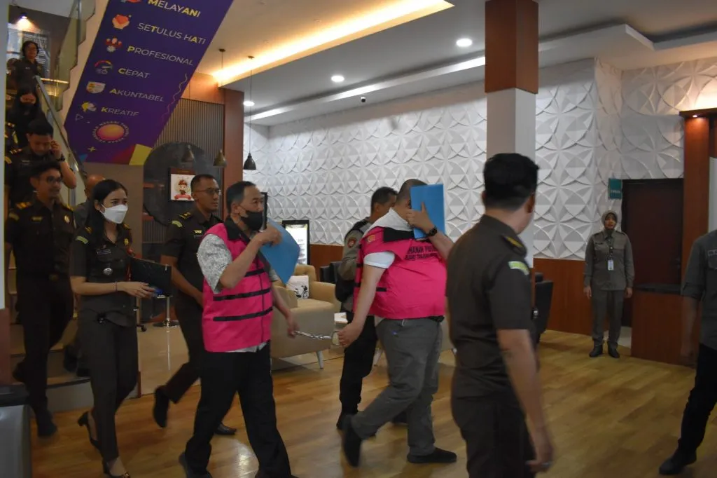 Komisaris dan Dirut PT Semesta Eltrindo Pura Jadi Tersangka Korupsi Kredit Macet