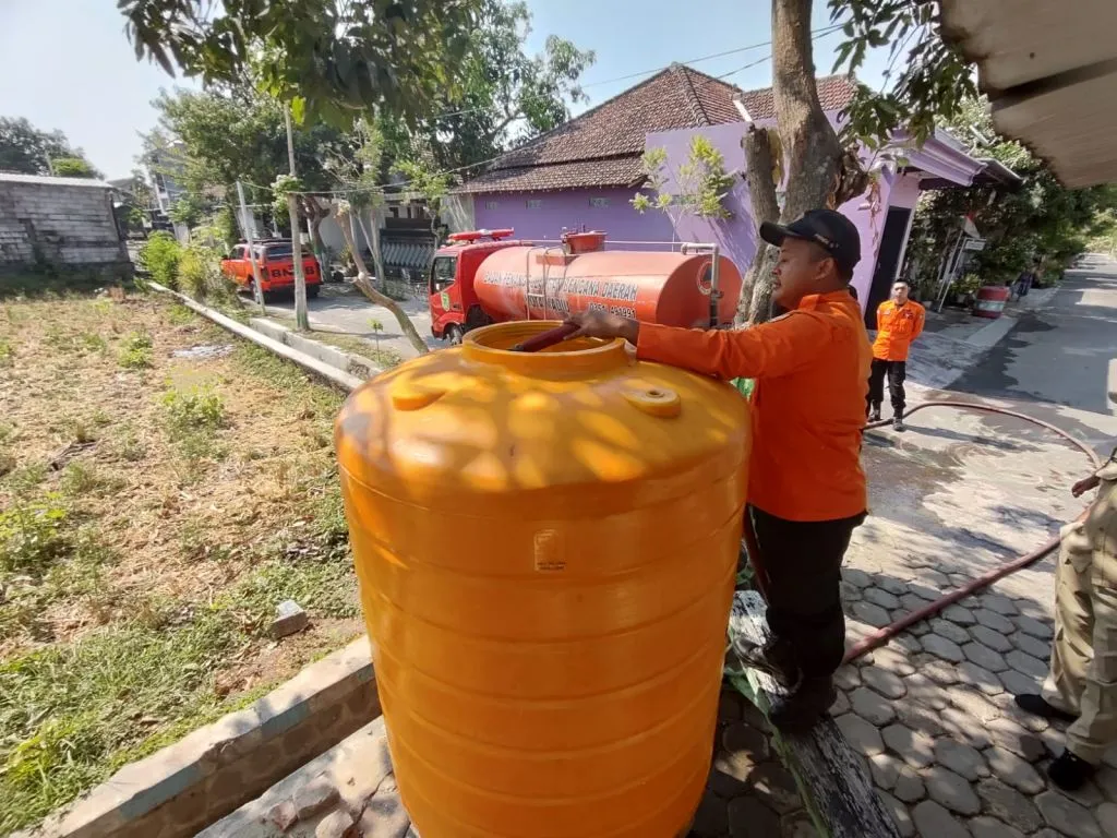 Dampak Kekeringan, Pemkot Madiun "Gercep" Droping Air Bersih