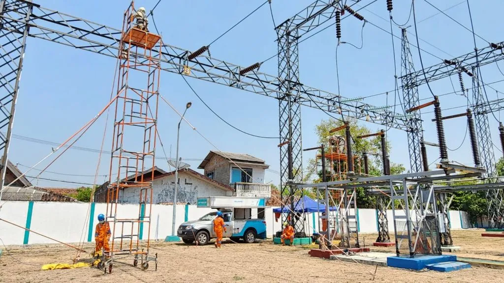 PLN UIT JBM Terus Perkuat Keandalan Transmisi untuk Ketahanan Pangan Jawa Timur