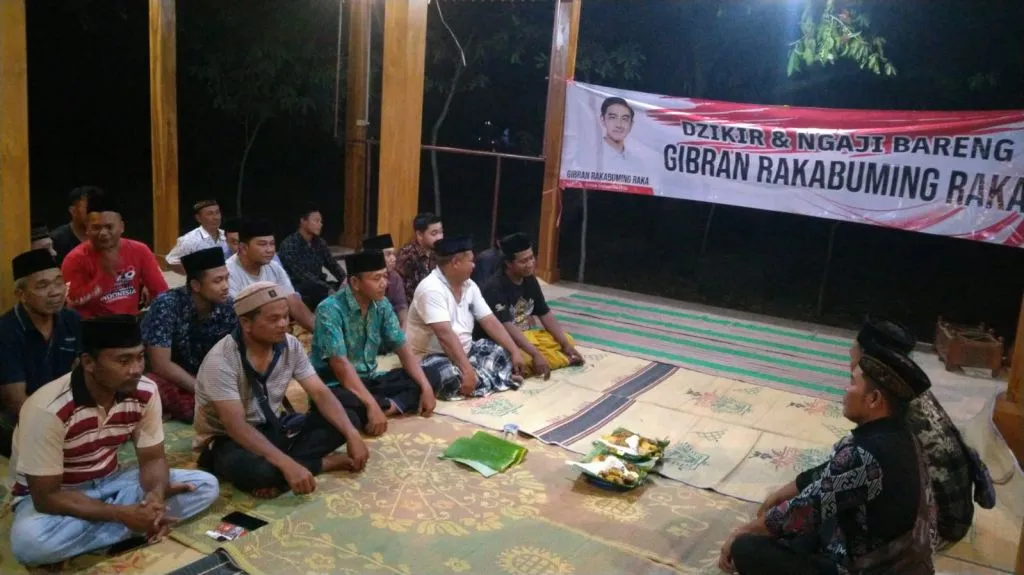 Puluhan Pemuda Milenial Ponorogo Tasyakuran Pasca Putusan MK