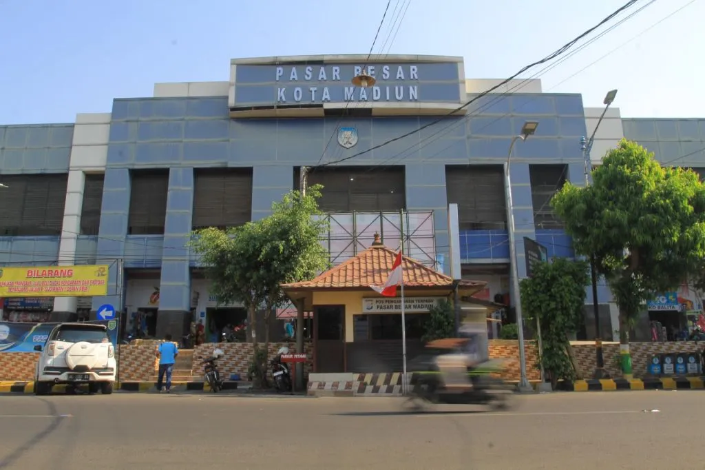 Pedagang Ojokan di PBM Keluhkan Kebijakan Pemkot Madiun