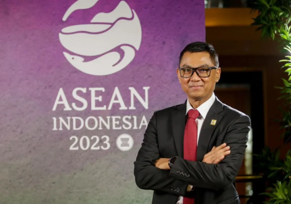 Sukses Jalankan Transformasi, Dirut PLN Raih Penghargaan Internasional