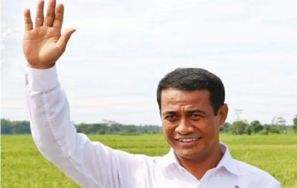 Gantikan SYL yang Kesandung Kasus Korupsi, Amran Sulaiman Resmi Dilantik Jadi Mentan
