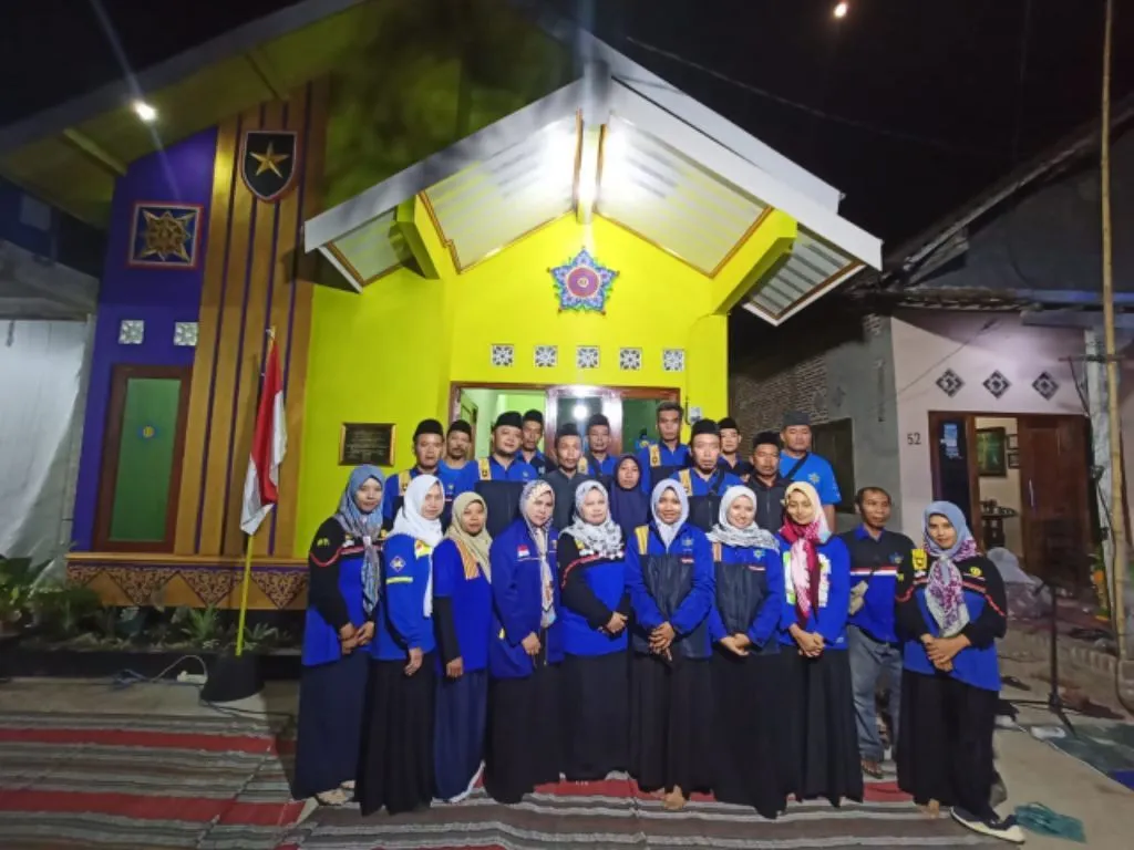 Peringati Sumpah Pemuda, OPSHID FKYME Madiun Serahkan Rumah Syukur