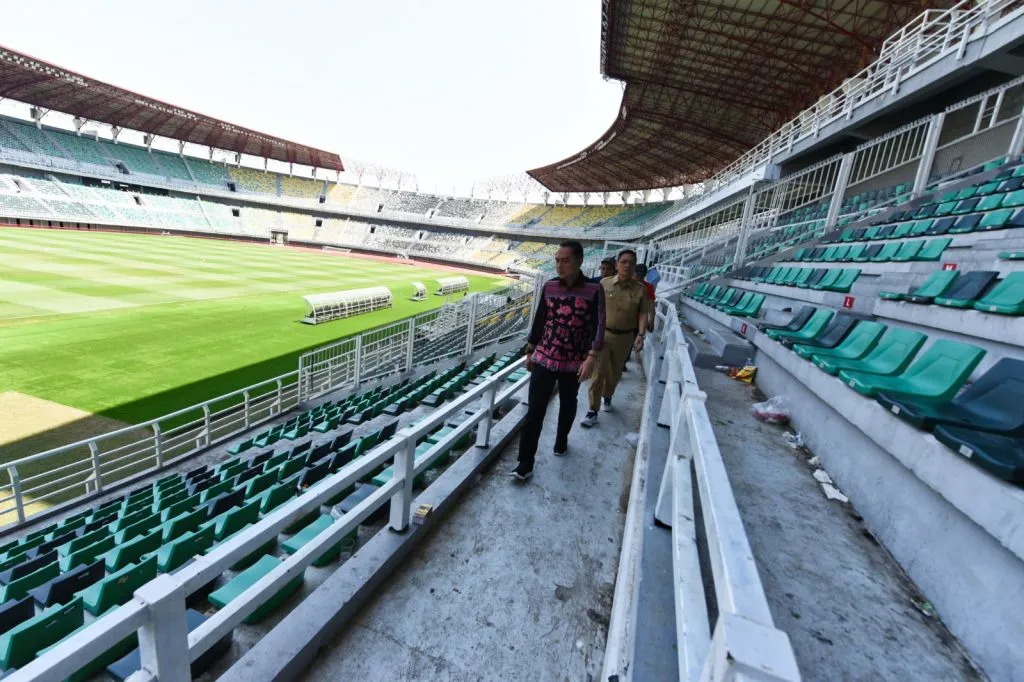 Tanamkan Sportivitas, Wali Kota Ajak Pelajar SD-SMA Surabaya Nobar Piala Dunia U-17
