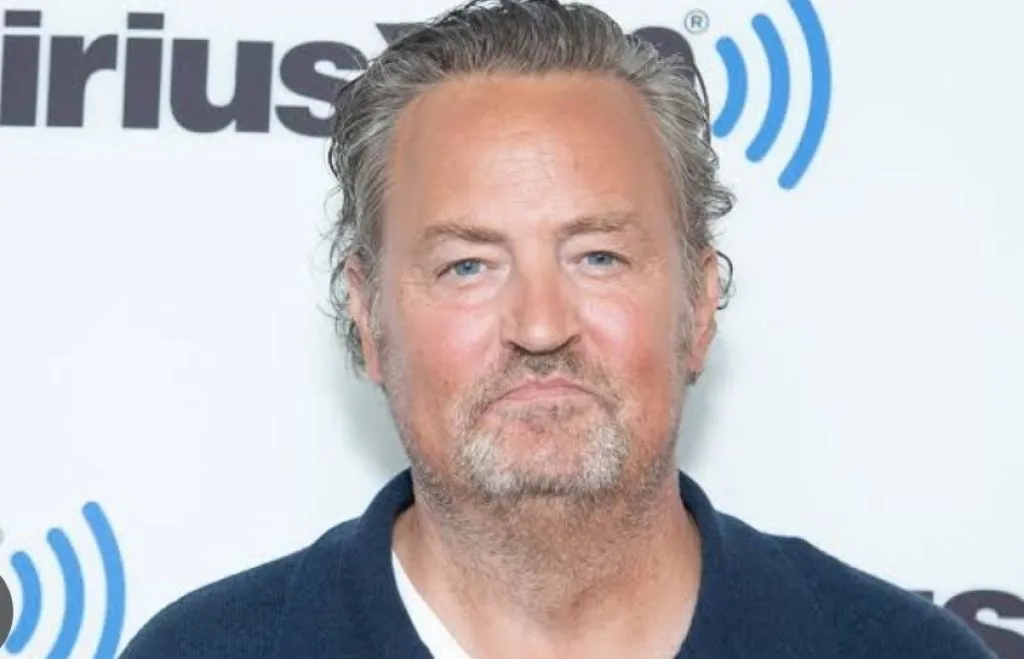 Bintang Friends, Matthew Perry Ditemukan Meninggal di Bak Mandi
