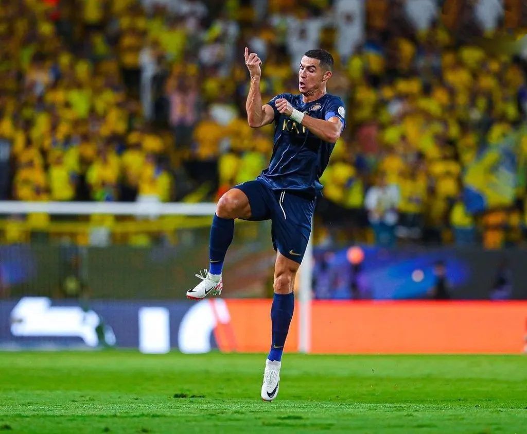 Ronaldo Bikin Gol lagi, Al Nassr Menang