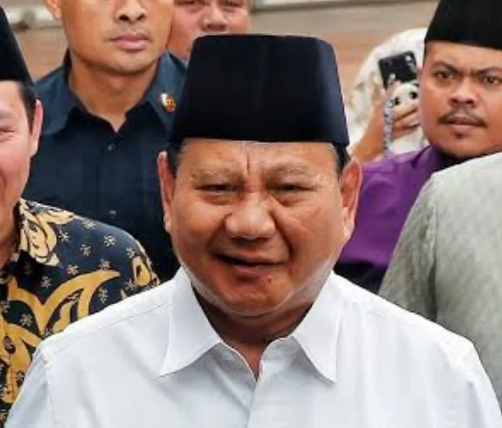 Gemar Tersenyum, Bikin Prabowo Jadi Capres yang Paling Disuka Anak Muda