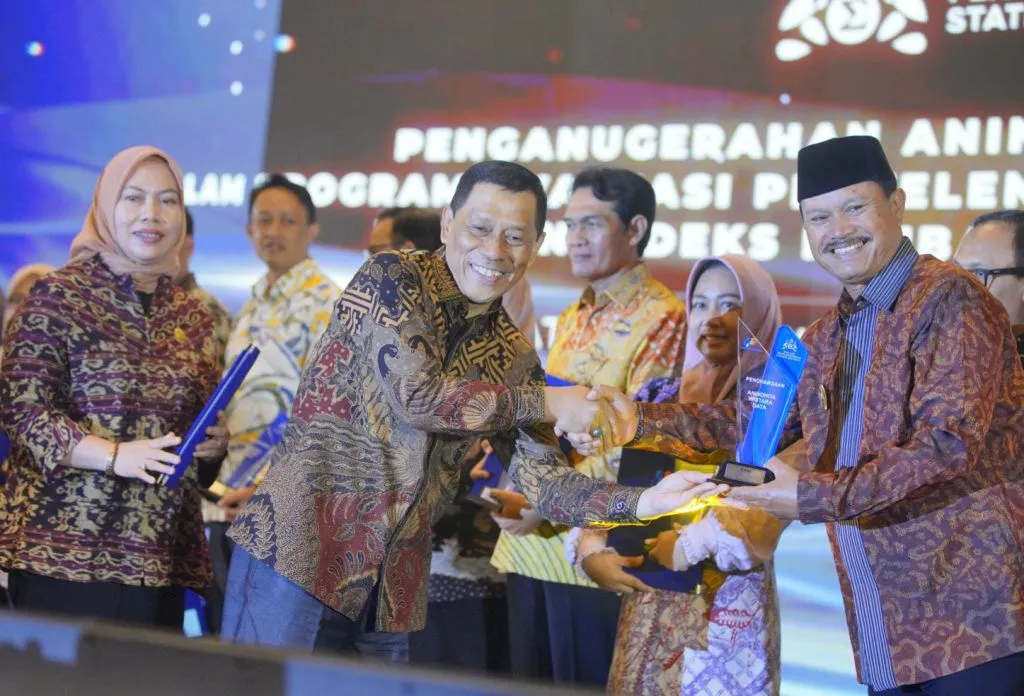 Kota Madiun Raih Anugerah Anindhita Wistara Data 2023 Dari BPS