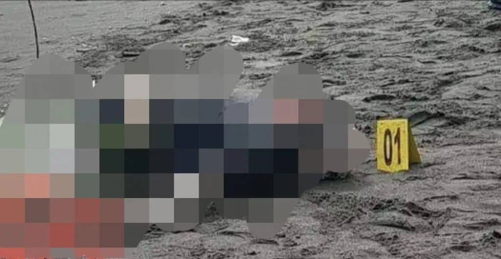 Mayat Pria tanpa Identitas Terdampar di Pantai Tangga Alam