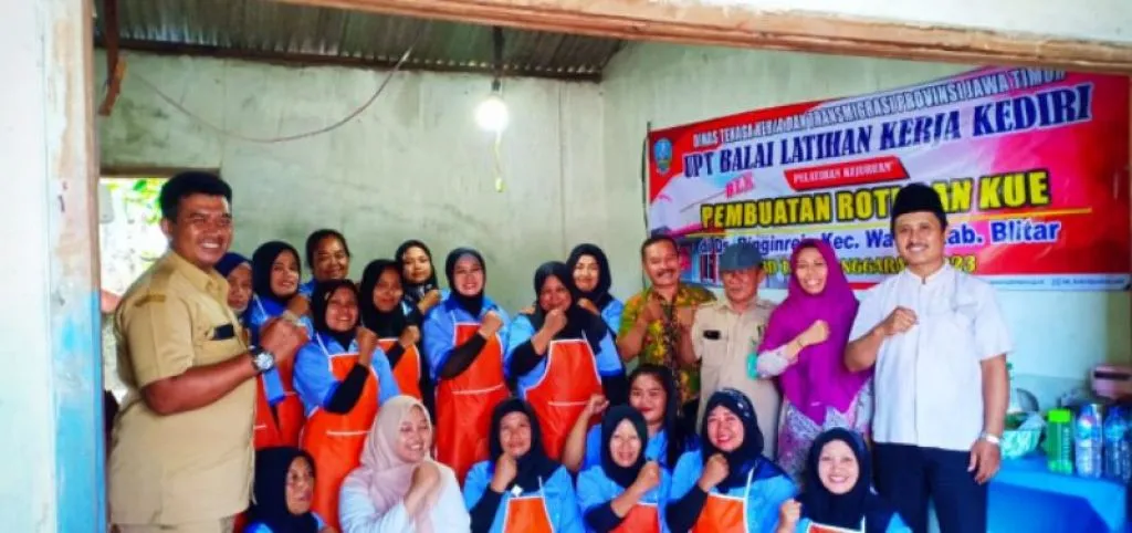 BLK Kediri Gelar Pelatihan Kulier Jajanan Roti Dan Kue Sri Santika Ardiyanti Se-Kecamatan Wates
