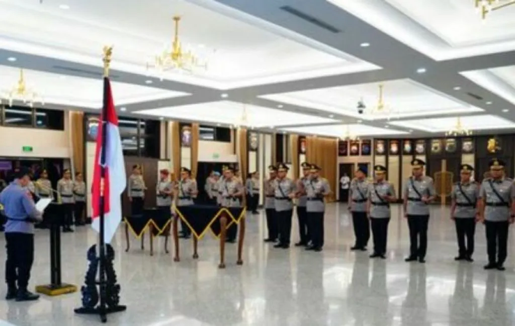 Kapolri Lantik Sejumlah Pati dan Pamen, di Antaranya Kakorlantas
