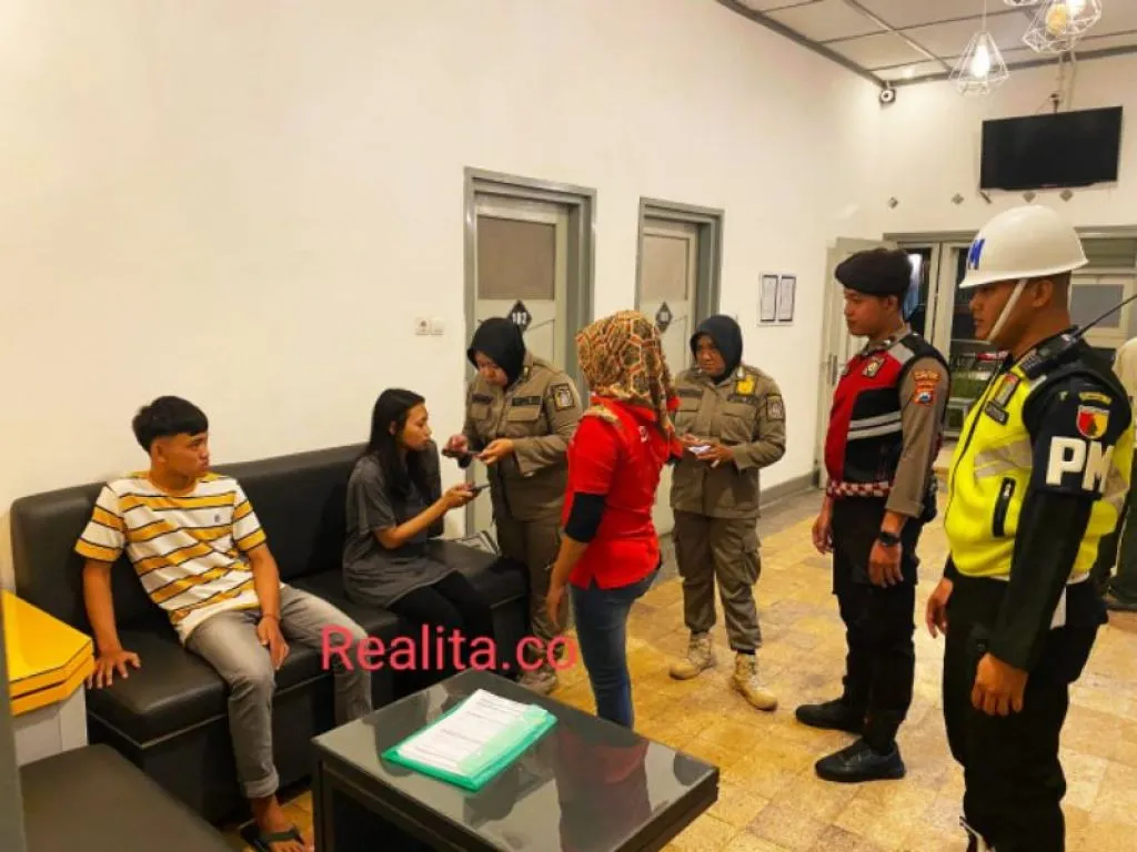 Gelar Razia Gabungan, Petugas Amankan 7 Pasangan Bukan Suami Istri