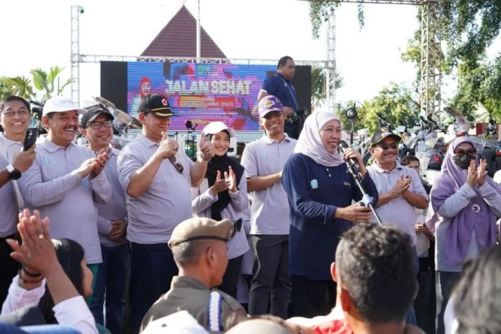 Bank Jatim Meriahkan Jalan Sehat Situbondo