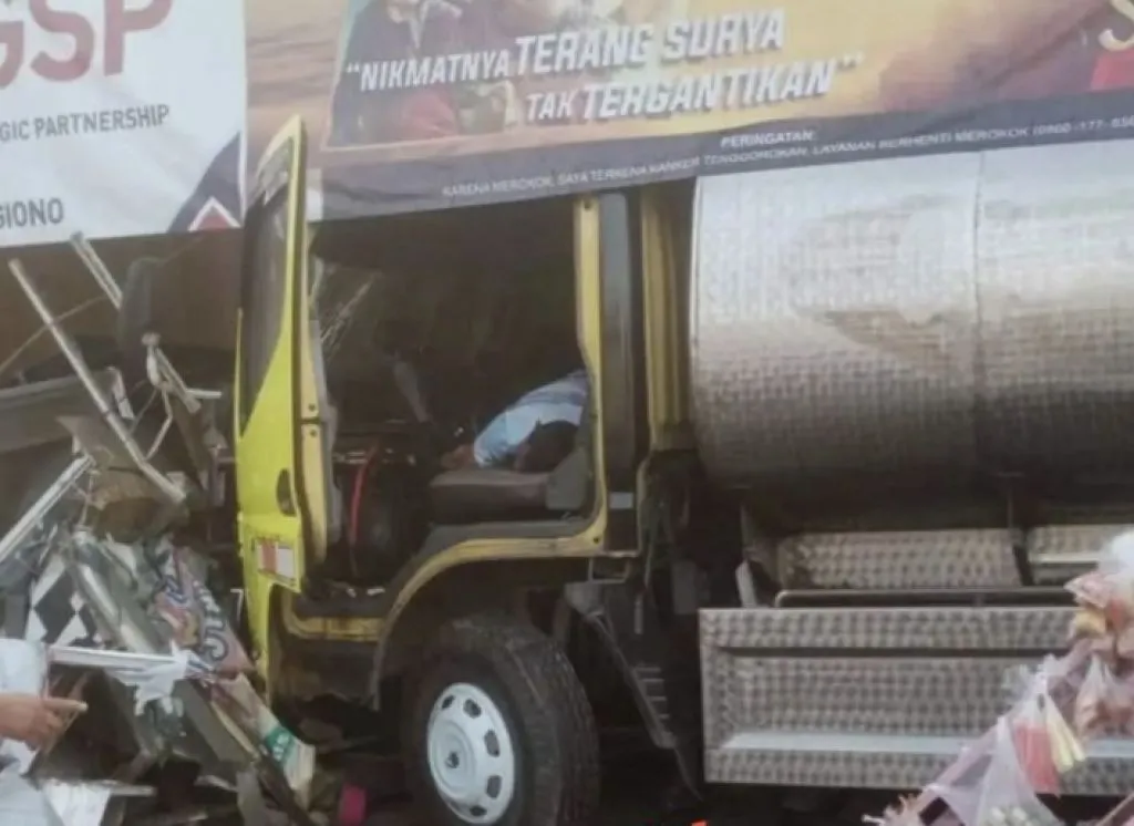 Sopir Kumat Epilepsinya, Truk Tabrak 4 Pedagang Pasar