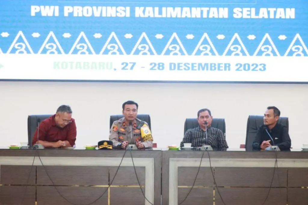 UKW Hari ke-2 Dihadiri Wakapolres Kotabaru sebagai Narasumber
