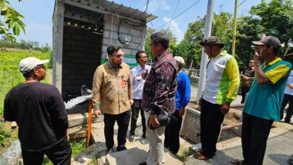 Bupati Kediri Resmikan Program Electrifying Agriculture PLN