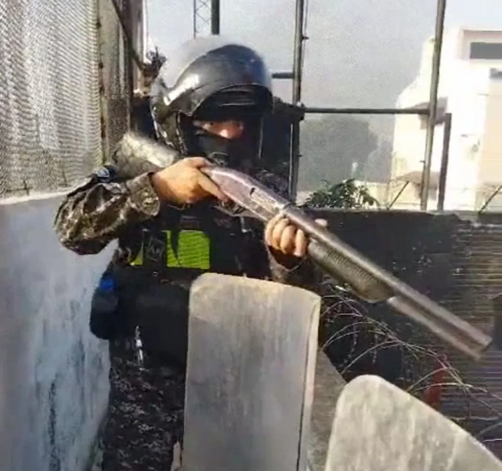 Lapas Rusuh, 22 Polisi Ditahan Napi selama 15 Jam