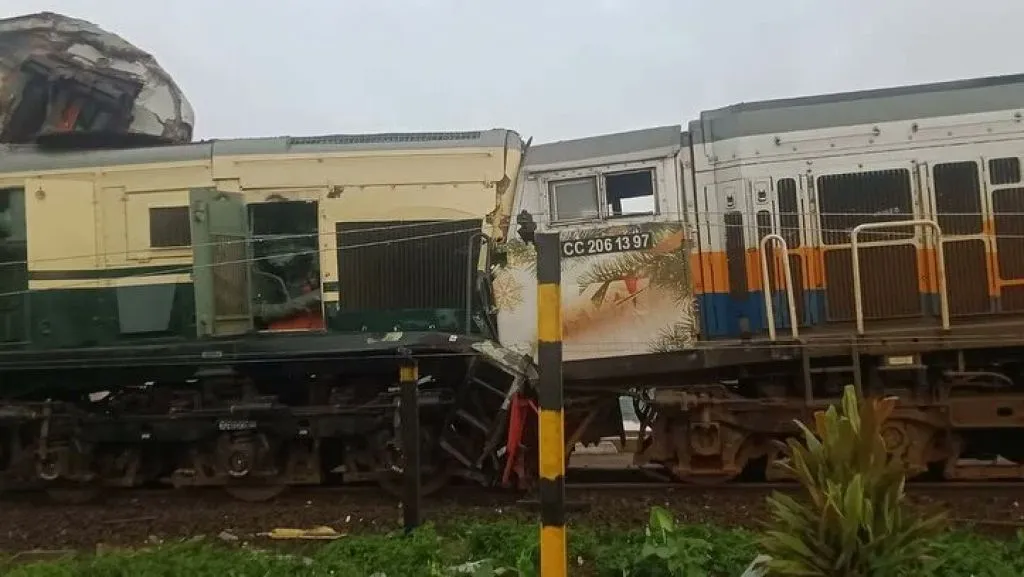 Adu Banteng Kereta di Cicalengka, Diduga karena Human Error