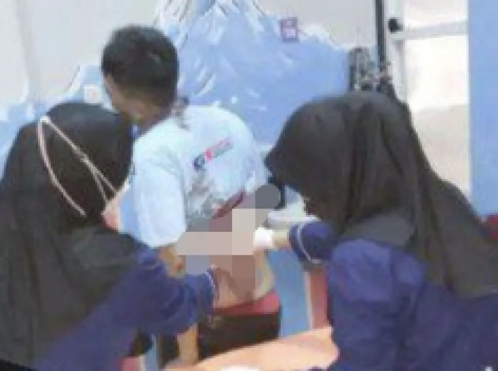 Berangkat Kerja dan Melintas di Tengah Tawuran Pelajar, Yulianto Kena Sabet Sajam