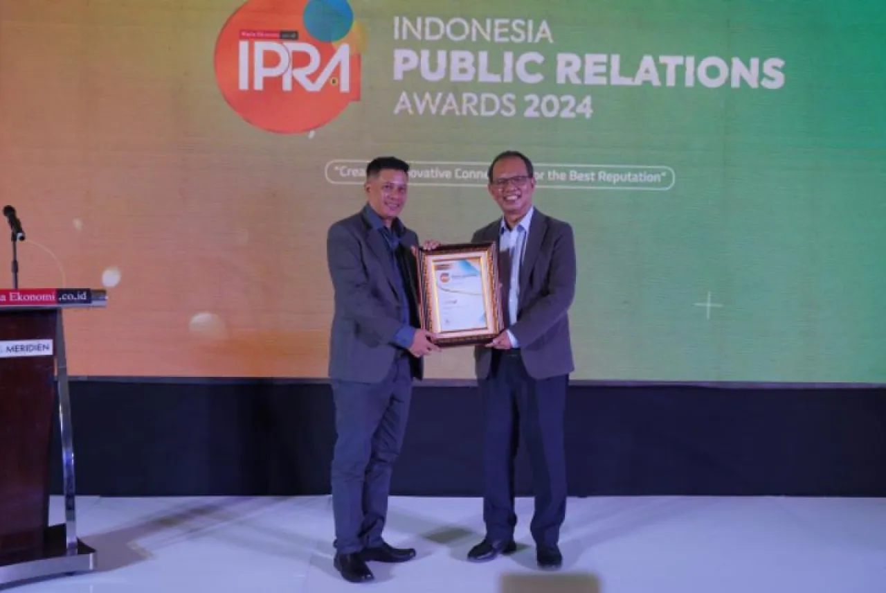 Bank Jatim Raih Penghargaan Best Public Relations di Ajang IPRA 2024