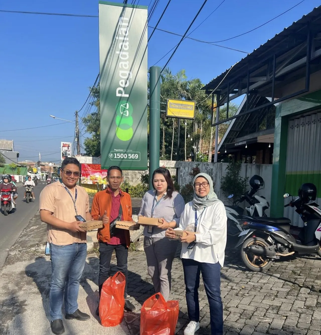 Program Jum'at Berkah Pegadaian Kanwil XII Surabaya,  Wujud Kepedulian Sosial kepada Masyarakat