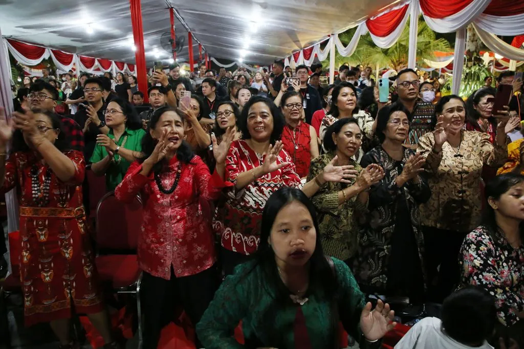 Wujudkan Toleransi Beragama, Perayaan Natal di Balai Kota Dihadiri Ribuan Jemaat