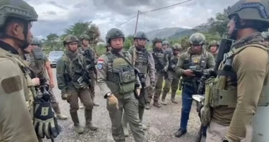 KKB Bakar Tempat Ibadah dan Pelayanan Kesehatan, Warga Minta Perlindungan TNI