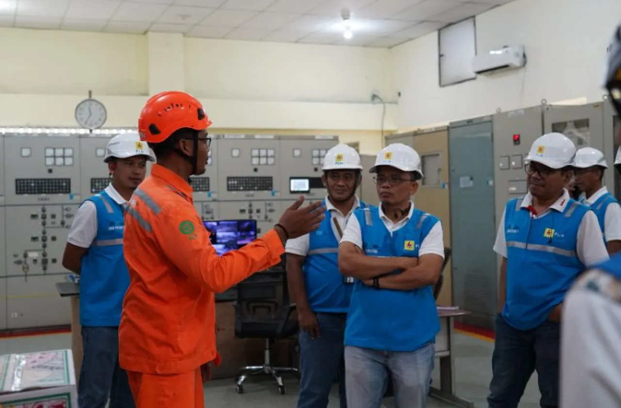 Langkah Antisipatif PLN UIT JBM Pastikan Peralatan Berfungsi Optimal untuk Kelistrikan Jatim Andal