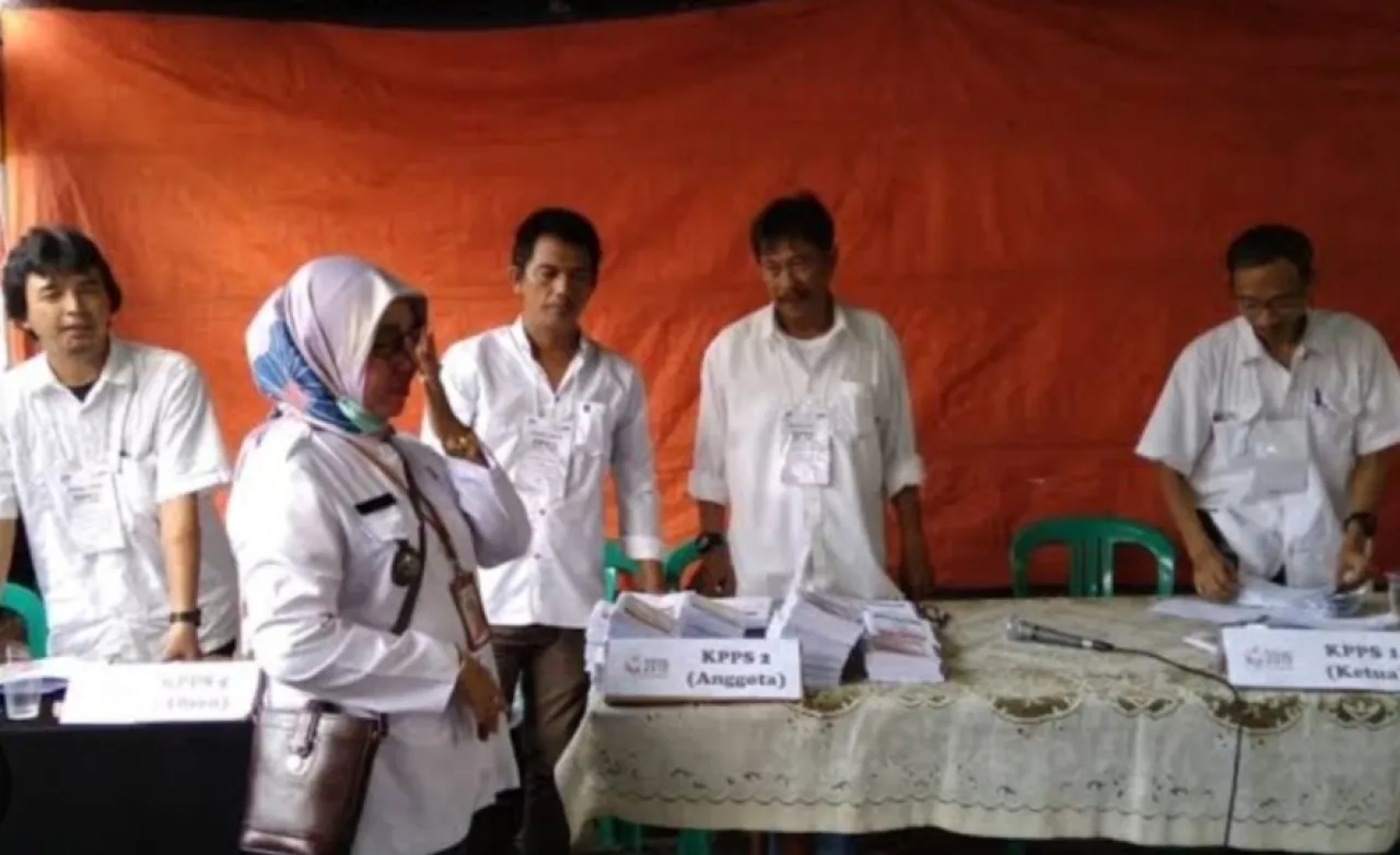 Tips dari Komnas HAM agar Petugas KPPS Terhindar dari Kematian Massal: Hindari Gorengan dan Kopi
