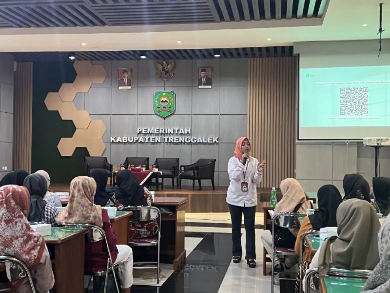 UMKM Perempuan Trenggalek Siap Mendunia Lewat Jalur Digital