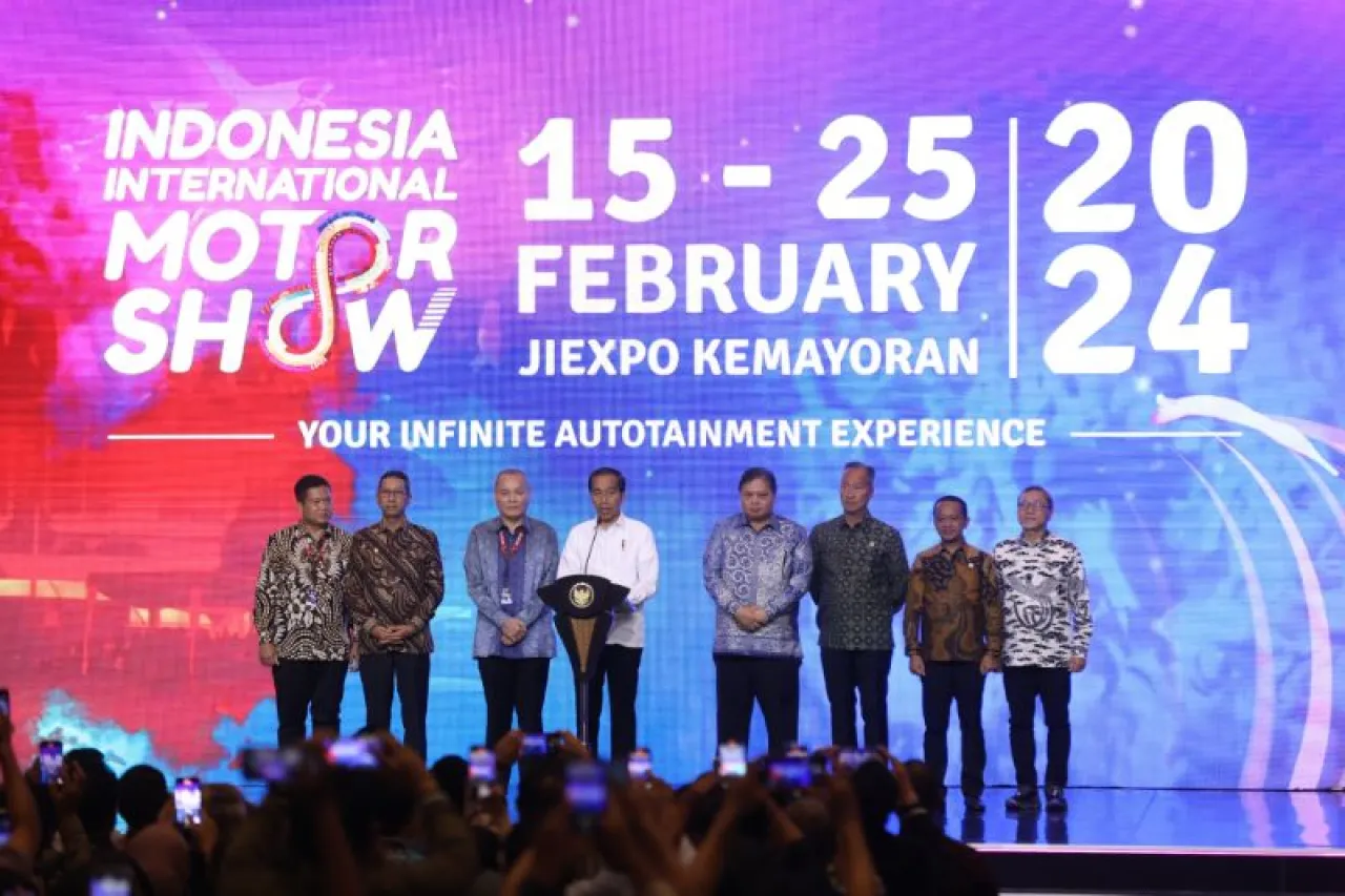 PLN Dorong Transportasi Berbasis Listrik dan Hidrogen Sebagai Gaya Hidup Digital