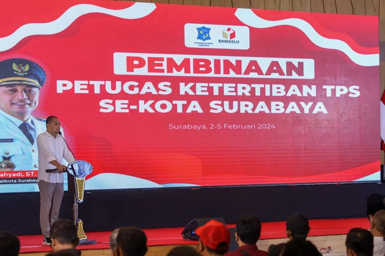 Gelar Pembinaan Ketertiban TPS se-Kota Surabaya, Wali Kota: Jangan Sampai Pemilu Rusak Persaudaraan