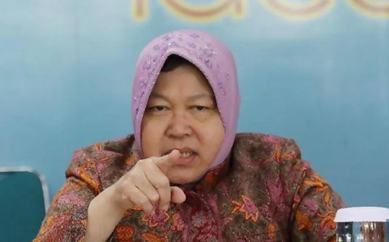 Marah ke Pendamping PKH, Menteri Risma: Saya Tak Mau Foto dengan Kalian