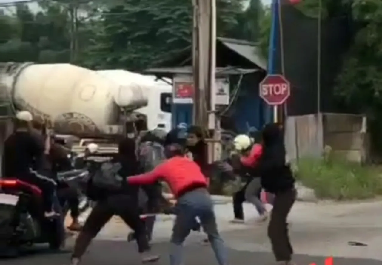 Tawuran lagi, 1 Pelajar Kena Sabet Sajam