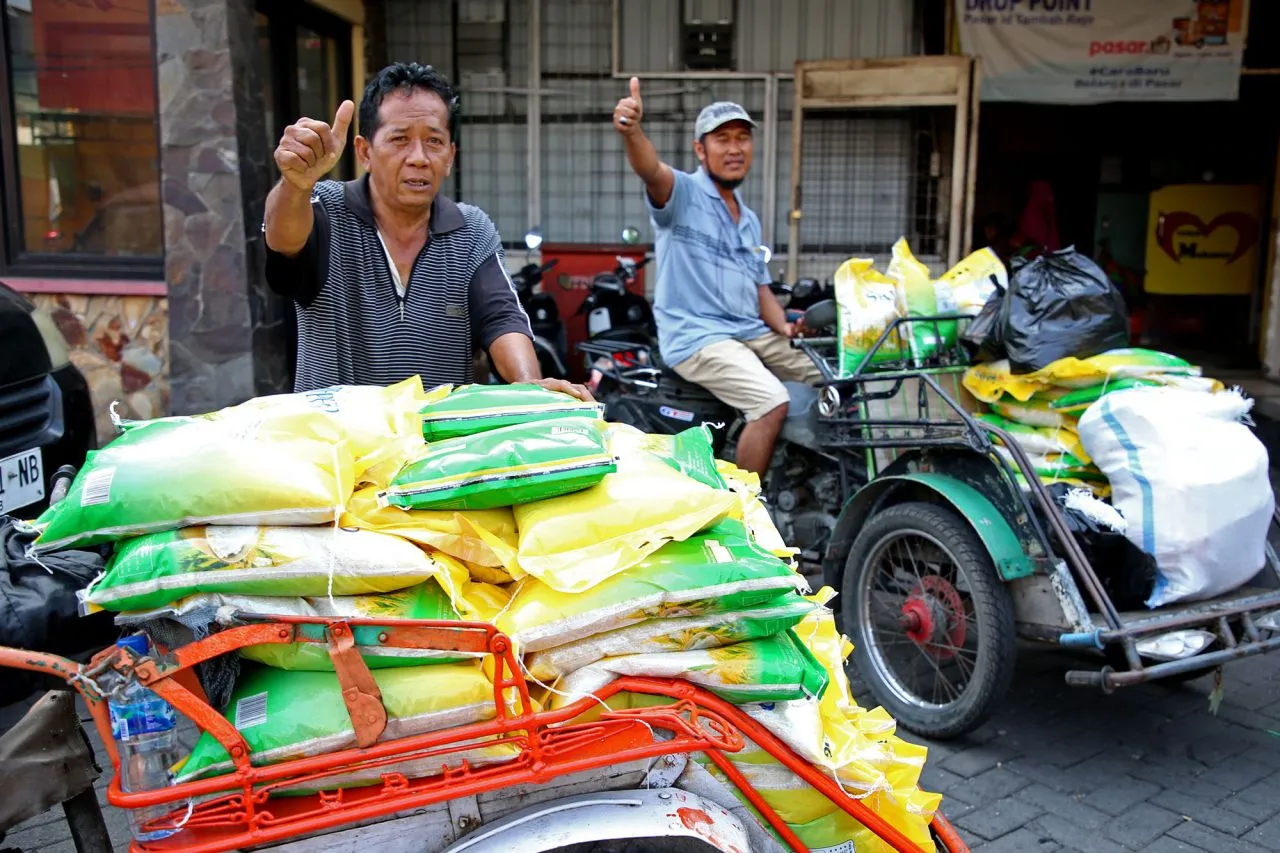 Stabilkan Harga Kebutuhan Pokok, Pemkot Surabaya Segera Buka Pasar Murah di 31 Kecamatan