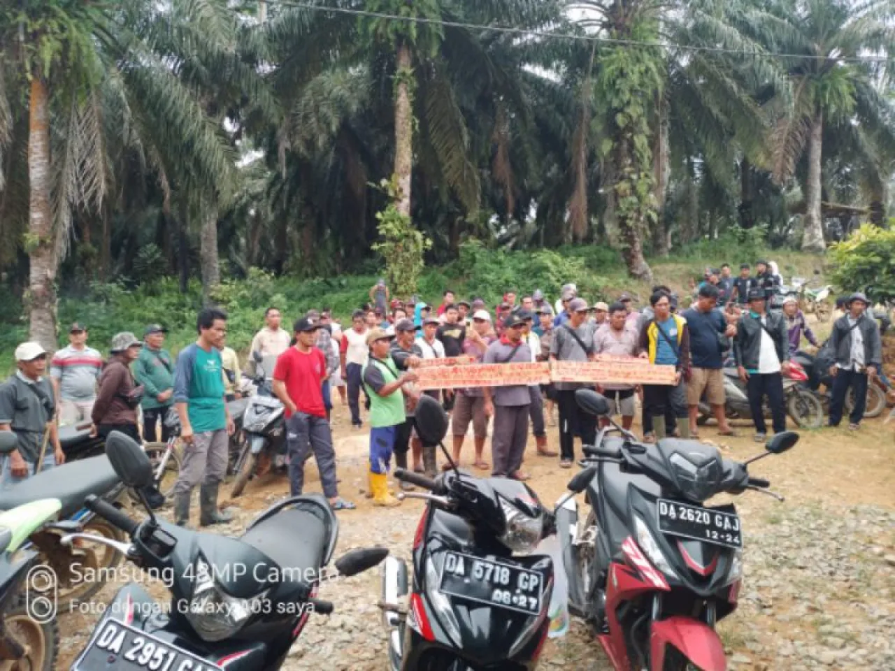Masyarakat Adat Paser Desa Pondok Labu Desak Pengembalian Tanah Ulayat 