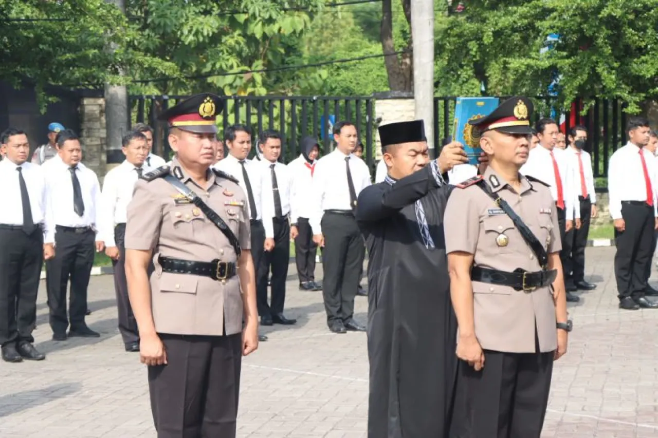 Kapolres Nganjuk Pimpin Serah Terima Jabatan Kasat Intelkam