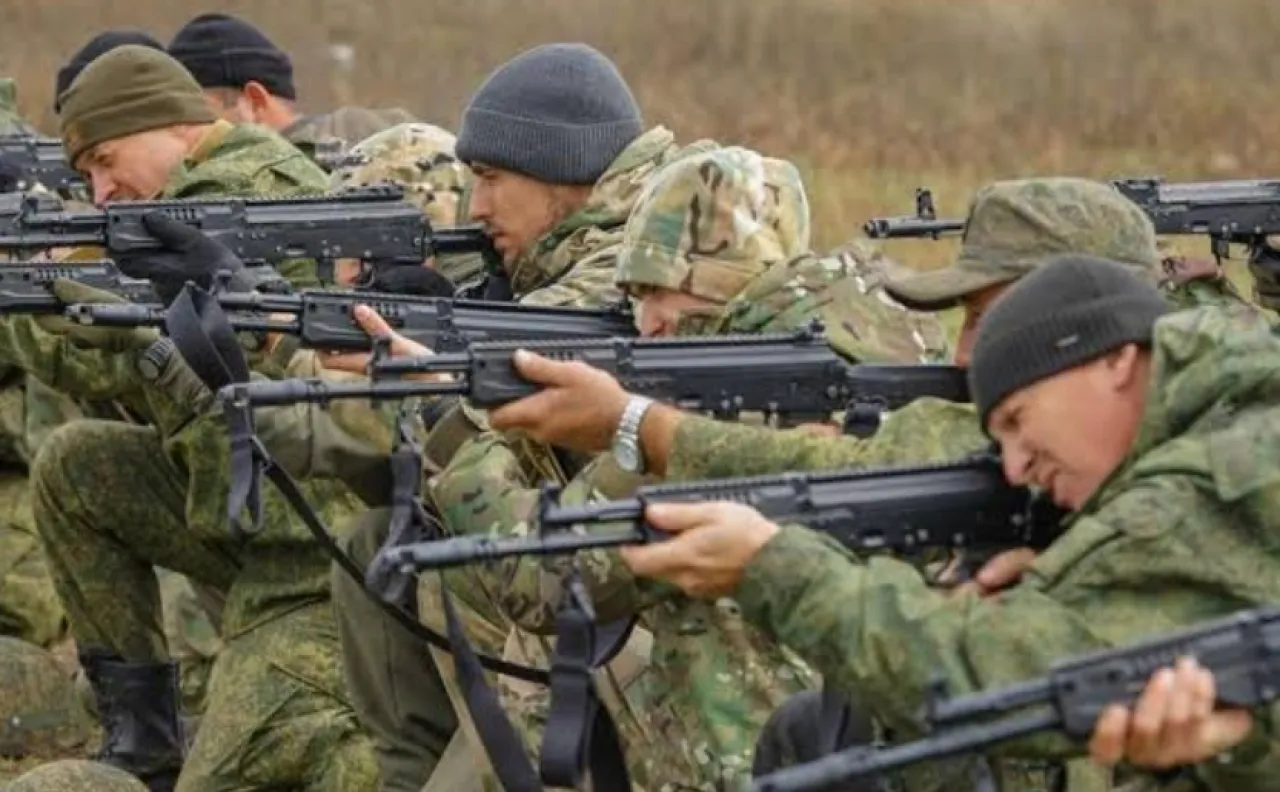 10 Warga Indonesia Terdeteksi Jadi Tentara Bayaran di Ukraina untuk Bertempur Lawan Rusia