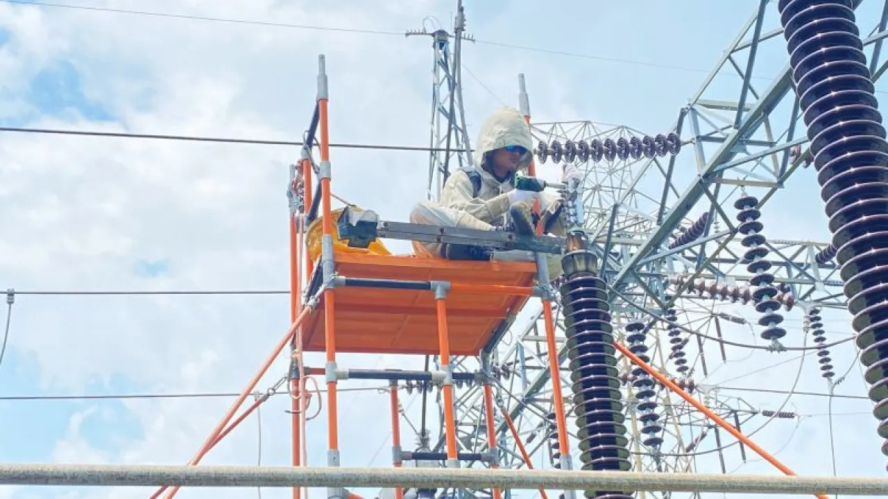 SPKLU PLN Sukses Layani Pemudik Pakai Kendaraan Listrik