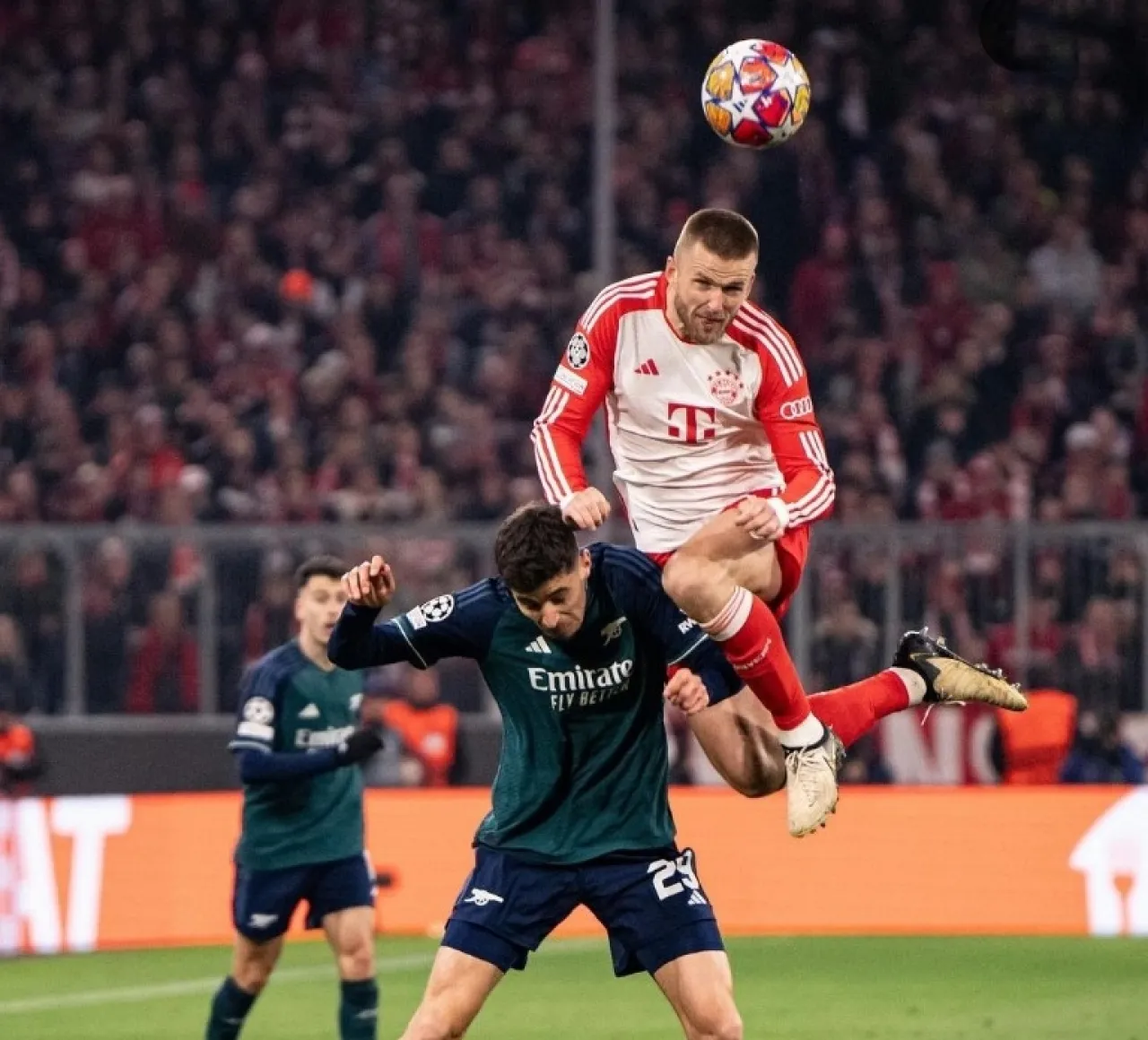 Kalahkan Arsenal, Bayern Munich ke Perempat Final Liga Champions
