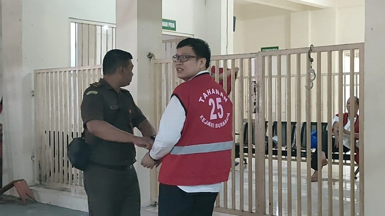 Ngaku Lupa Saat Aniaya Dini Sera, Keterangan Ronald Tannur Dianggap Berbelit-belit