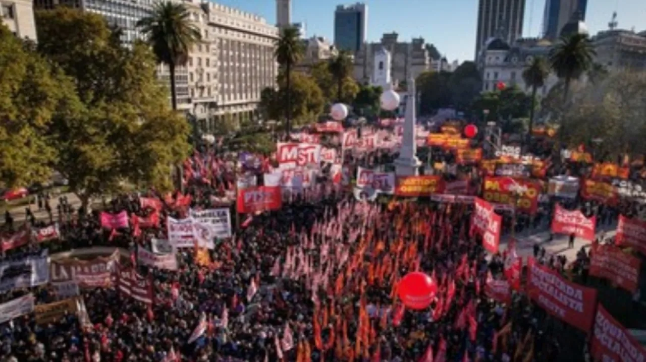 May day! 50.000 Buruh Demo Besar-besaran Hari Ini, 'Kepung' Jakarta