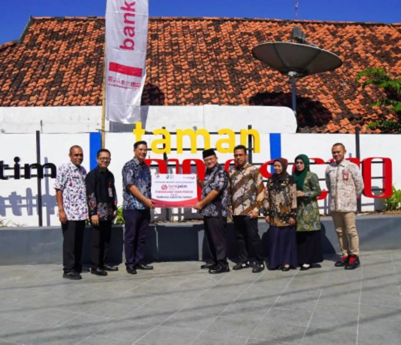 Percantik Sampang, Bank Jatim Bantu Pembangunan Taman Praseno
