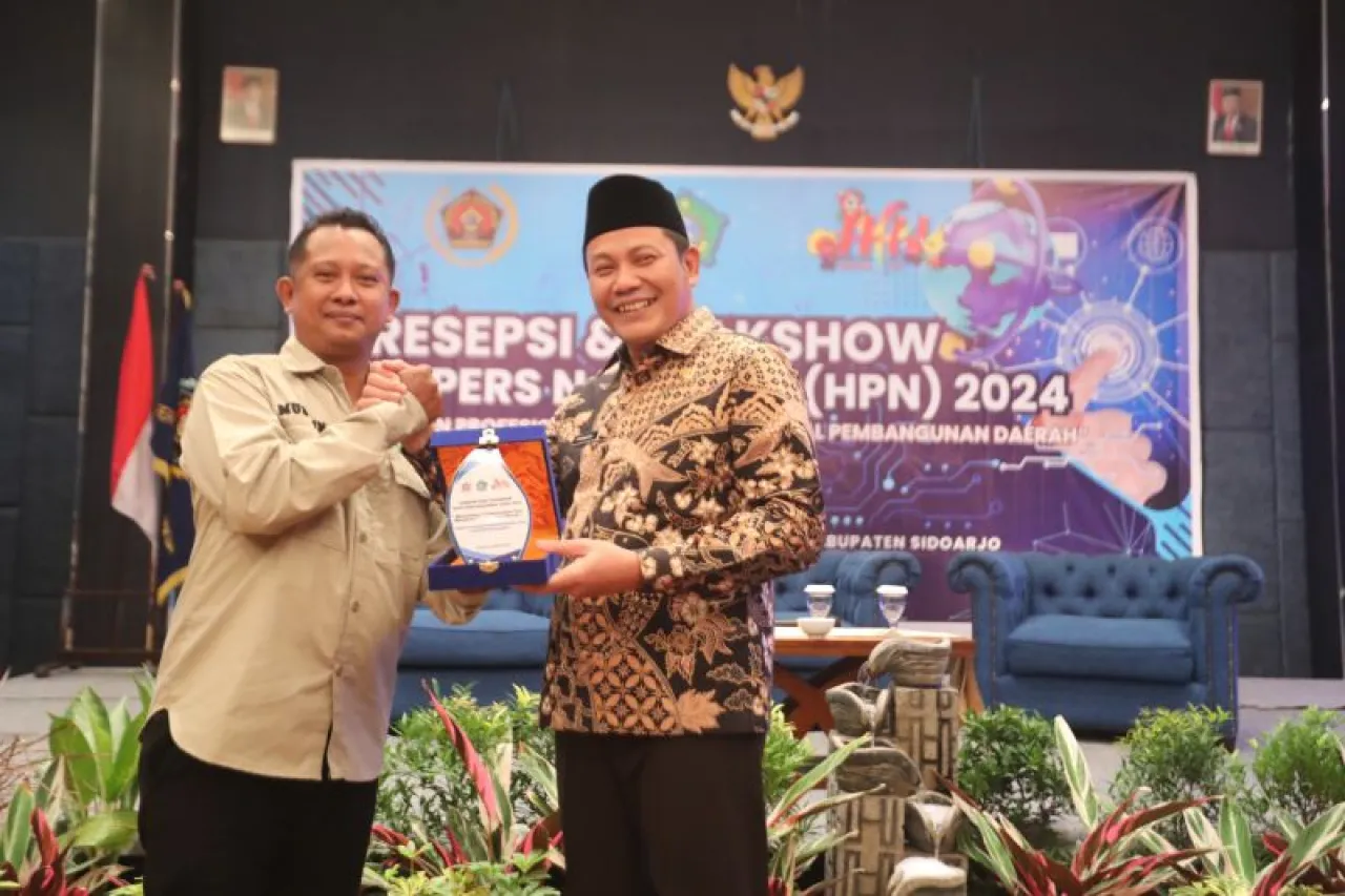PLT Bupati Sidoarjo Saat menghadiri Puncak HPN yang digelar PWI Sidoarjo, Rabu (29/5). Foto: Juni